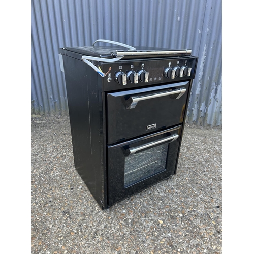 178 - A modern electric cooker by STOVES