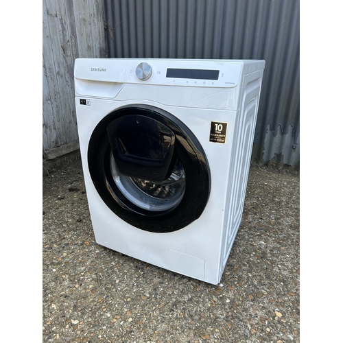 180 - SAMSUNG washing machine with Smart things wifi technology