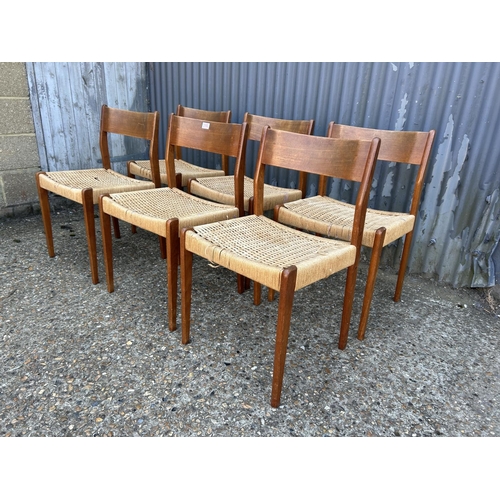 192 - A set of six danish style teak dining chairs with rush seats (some af)