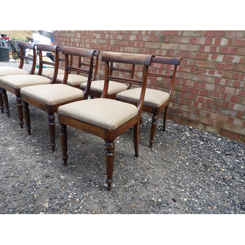 21 - A set of 8 Victorian mahogany bar back dining chairs with striped drop in seats