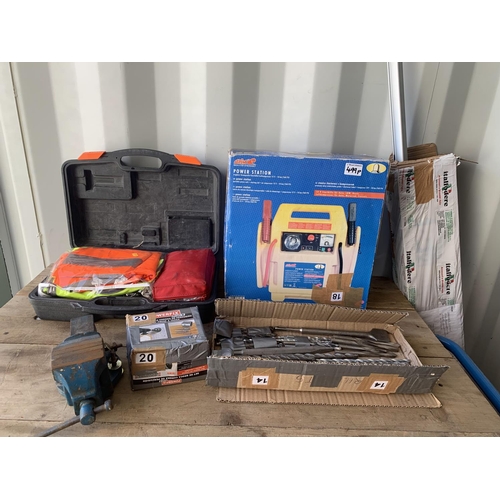 499p - Vice, drill bits, power pack, roof bars, emergency kit (6)