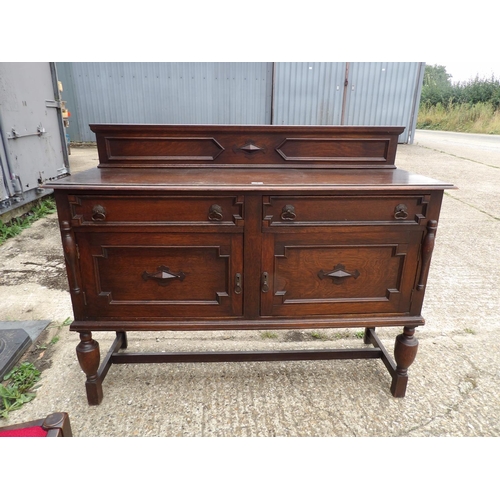 Lot 4         