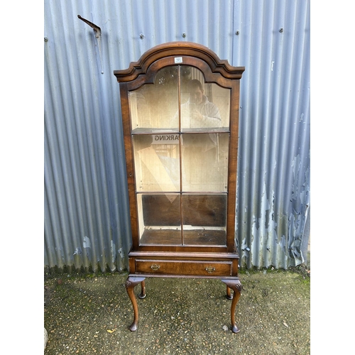 101 - A Queen Anne single door cabinet 68x30x177