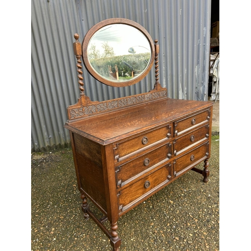 76 - A oak barley twist dressing chest