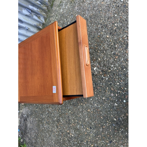 136 - A g plan teak occasional table with drawer