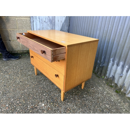 137 - A small mid century Avalon chest of three drawers 82x 44x62