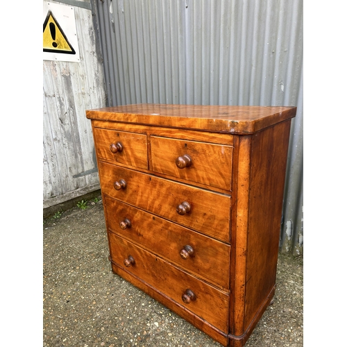 150 - A Victorian mahogany chest of five drawers  100x46x110