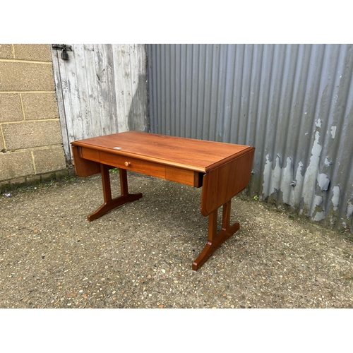 179 - A g plan teak drop leaf coffee table with drawer