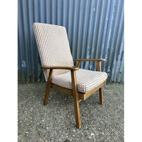 193 - A retro Parker Knoll fireside chair