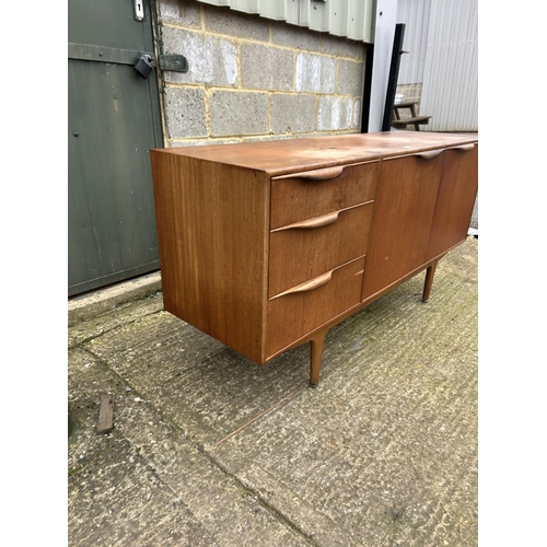 222 - A mcintosh teak sideboard 153x44x77