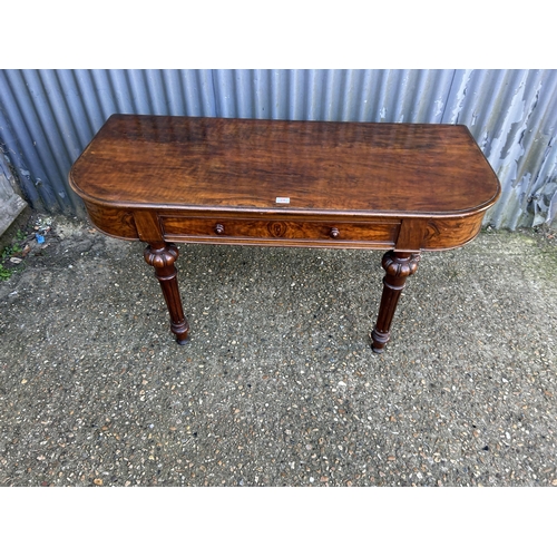 28 - A Victorian single drawer side table 137x60x70