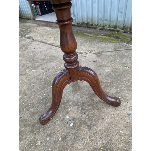 336 - Victorian Mahogany Tripod Table 81 x 63 x 75 cms