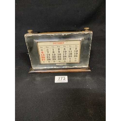 773 - Hallmarked silver desk calendar 20x13cm