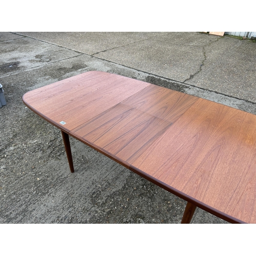 139 - A g plan teak extending dining table max size 190x87