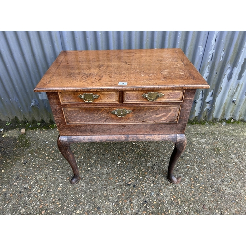 71 - A oak three drawer lowboy 74x48x70