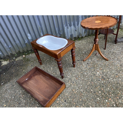 72 - Two mahogany occasional tables and a Victorian commode