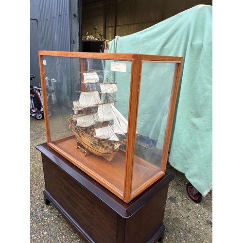 178 - A large case model of HMS BOUNTY 84x36x70