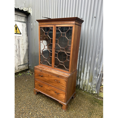 209 - A Victorian mahogany bookcase cupboard   90x50x 180