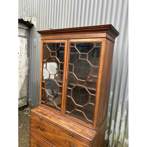 209 - A Victorian mahogany bookcase cupboard   90x50x 180