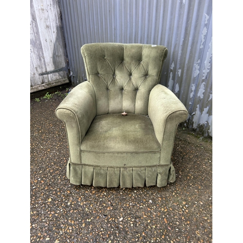 272 - A green upholstered button back chair