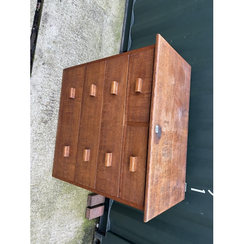 368 - A early 20th century oak chest of five drawers 100x50x95