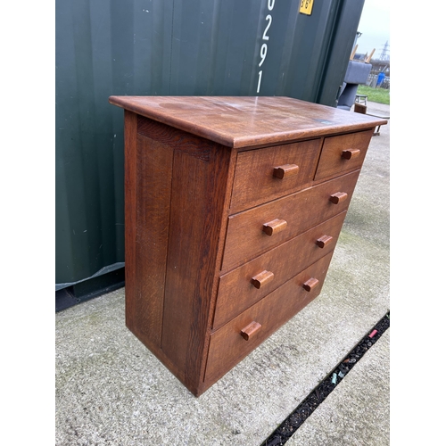 368 - A early 20th century oak chest of five drawers 100x50x95