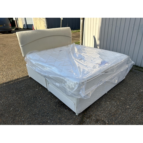 47 - A very good quality super king divan bed and mattress by SILENT NIGHT