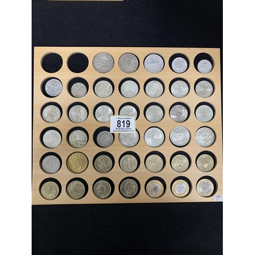 819 - Collection of assorted GB and foreign coinage (4 trays)