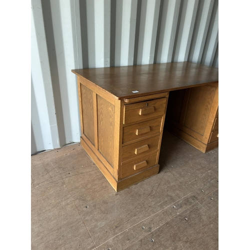 30B - A mid century oak twin pedestal desk 150x80x75