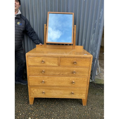 138 - A 20th century oak dressing chest