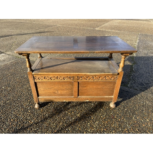 239 - An oak monks bench seat