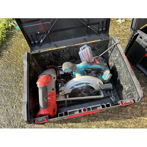 470 - Cased Milwaukee part router together with a Milwaukee case containing Makita saw etc