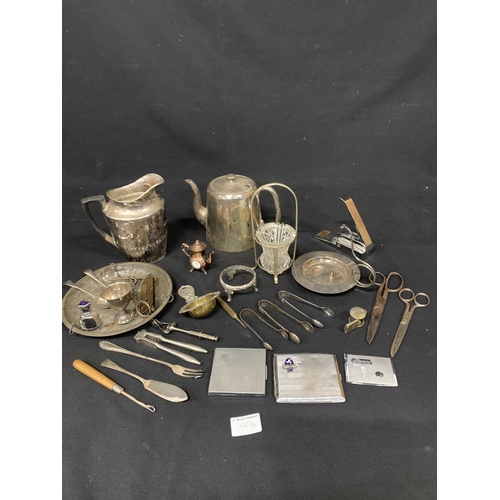 1004 - Plated and metalware