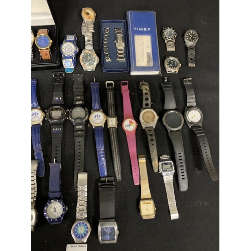 1009 - Large quantity of mainly Gents watches, not tested