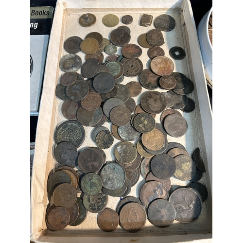 867 - Collection of English and foreign Coins and Notes including 137 gms pre 1947 Silver to the right of ... 