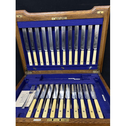 880 - Antique oak canteen of cutlery - 88 pieces