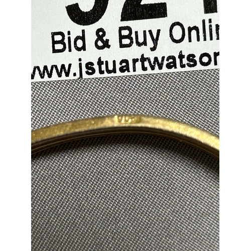 924 - An antique 9ct Gold adjustable bangle, with pierced decoration, marked 9ct to rim, weight 17.7 gms