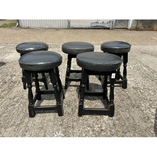 65 - A set of five bar stools with grey leather seats 48cm tall