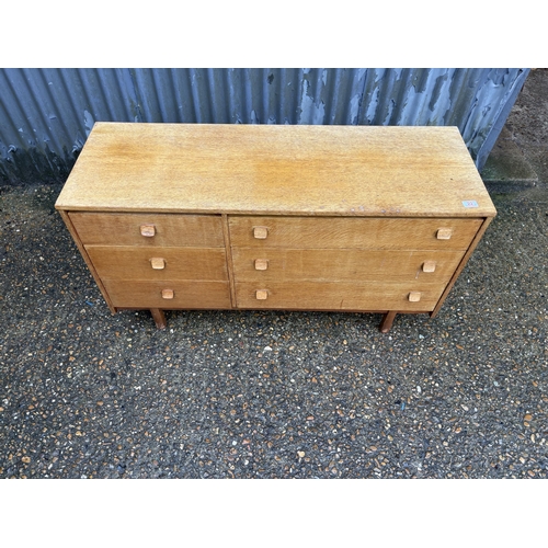22 - A retro light oak lowboy chest of drawers 120x42x70