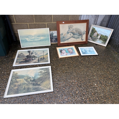 57 - A collection of retro pictures