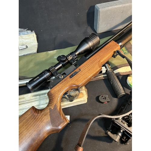 BSA Air Rifle with Hawke sight, pump & accessories and Bisley soft case (3)