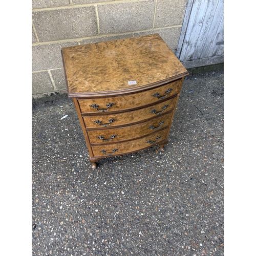 232 - A walnut chest of four drawers 60x45x75