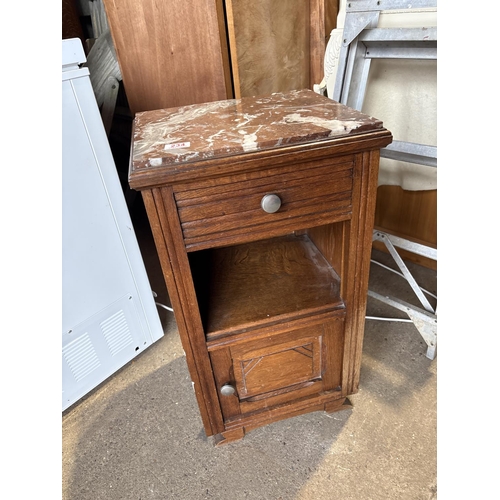 233 - A continental bedside