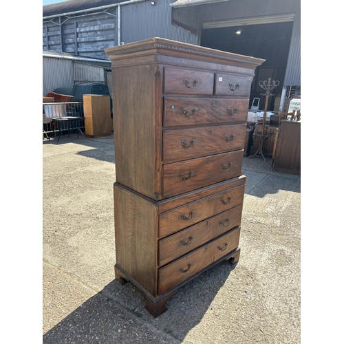 237 - A Georgian mahogany chest on chest 114x58x190