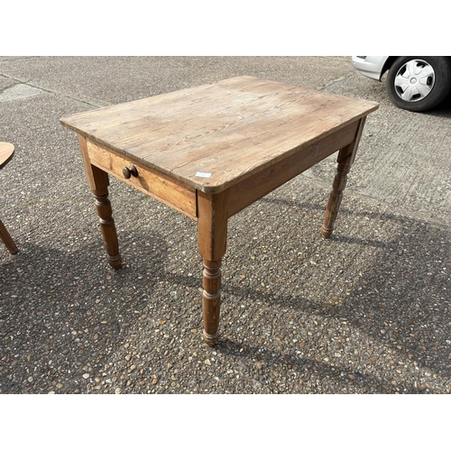 278 - A country pine table with drawer 75x107x70
