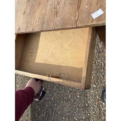278 - A country pine table with drawer 75x107x70