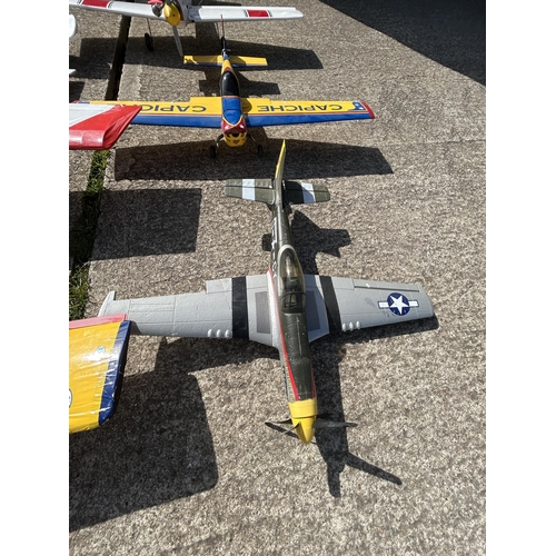 527 - Six Model Planes, wing span of largest 162 cms