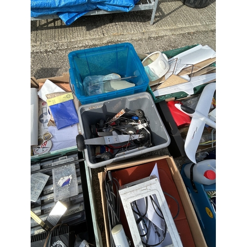 538 - Large quantity (10 boxes) of Model aircraft parts plus jacket and overall