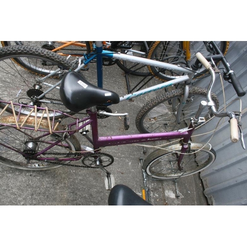 130 - PURPLE SHOPPER BIKE