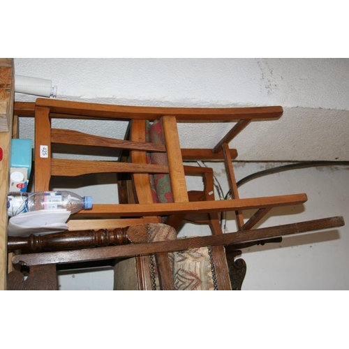 425 - 2 CHAIRS